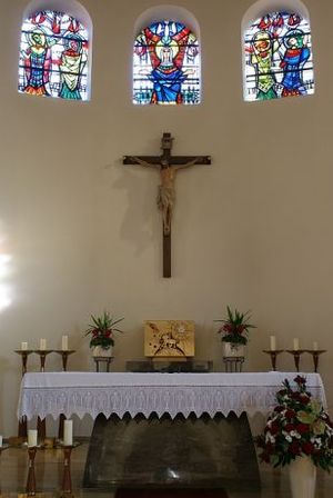 Altarraum der Bührener Kirche